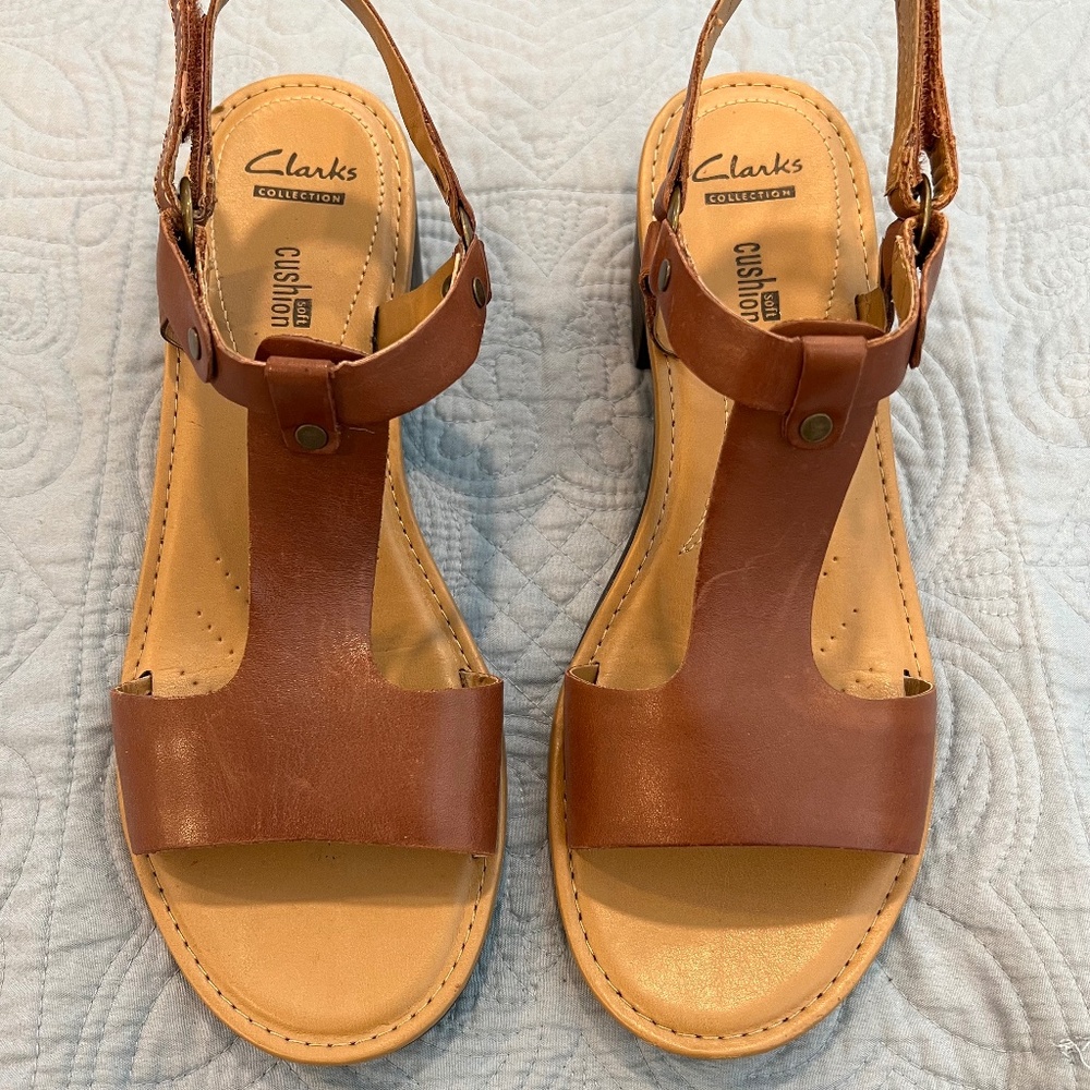 Clarks Soft Cushion Brown Leather Sandal Block Heel Size 8.5W